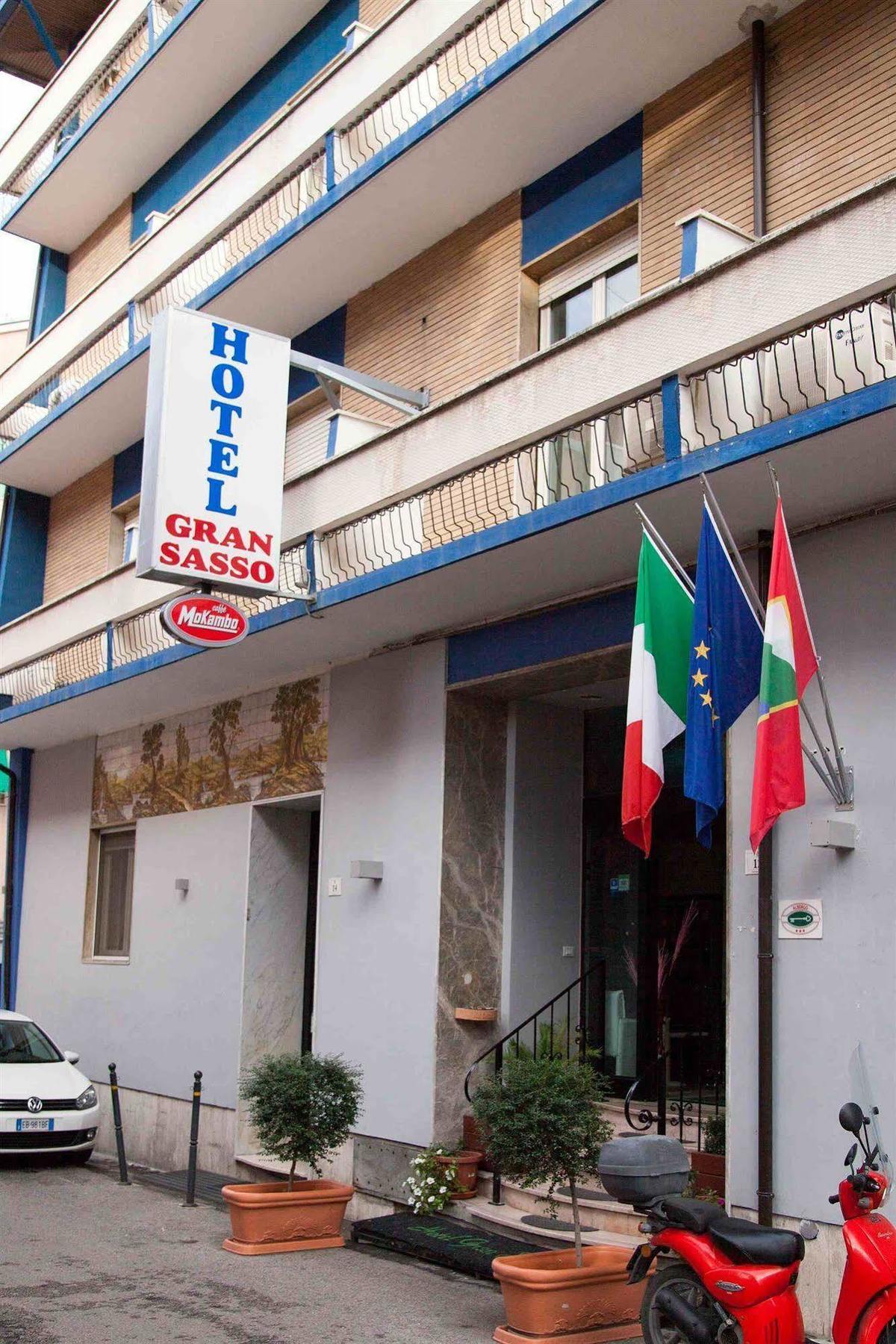 Hotel Gran Sasso&SPA Teramo Esterno foto